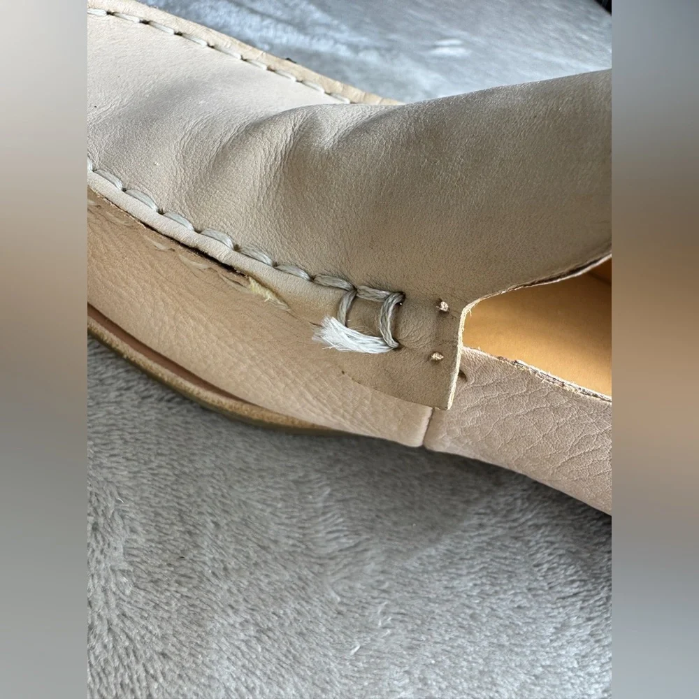 Kork-Ease Women's‎ Leather Loafers 7.5 Meg Nude Tan Neutral Preppy Classic